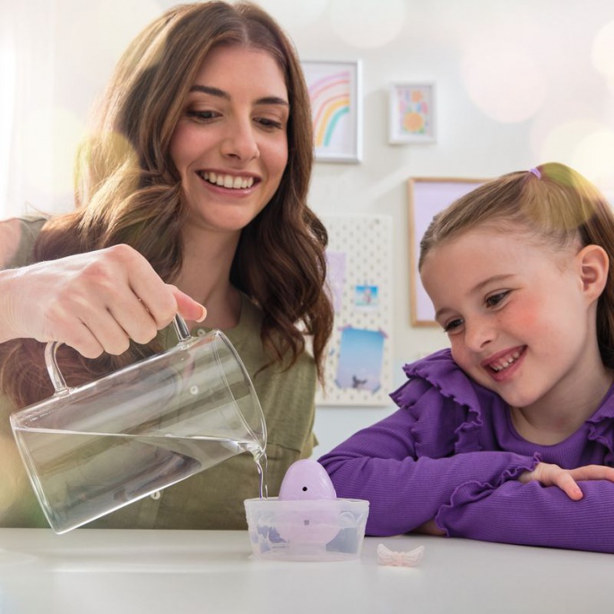 Hatchimals schlüpfende Tiere im Wasser 1 Stück 2024