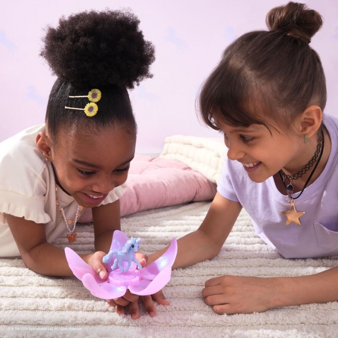 Unicorn Academy Sammelfiguren im Blütenstand