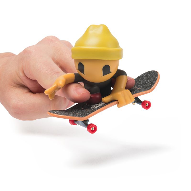 Tech Deck SK8 Crew Fingerboard mit gelber Kappe Figur