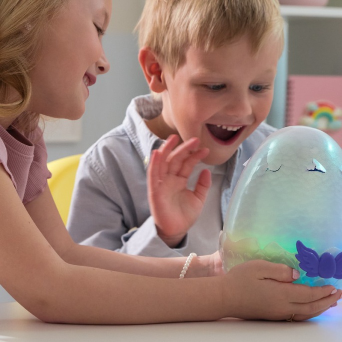 Hatchimals schlüpfendes interaktives Tierchen Drachen