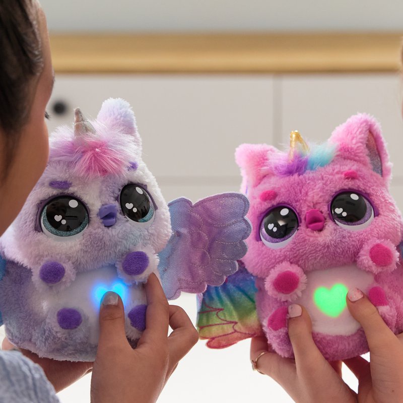 Hatchimals schlüpfendes interaktives Einhorn-Tierchen