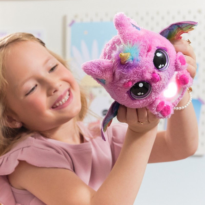 Hatchimals schlüpfendes interaktives Einhorn-Tierchen