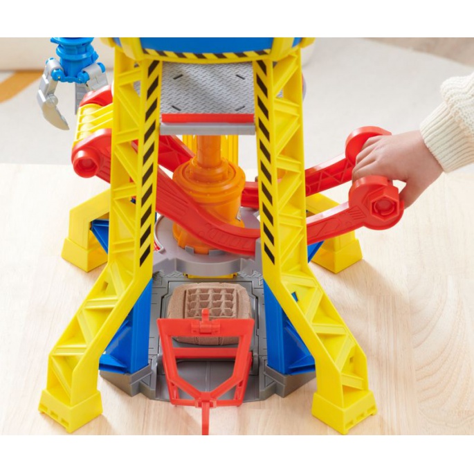 Vorteilhaftes Paket: Rubble & Crew interaktiver Kran mit Geräuschen 60 cm + Basisfahrzeug Rubble