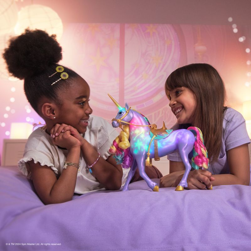 Unicorn Academy Licht-Einhorn Wildstar 28 cm + Valentina und Cinder 11 cm zum halben Preis