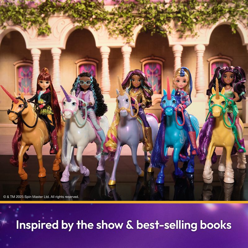 Unicorn Academy Puppe Layla 24 cm