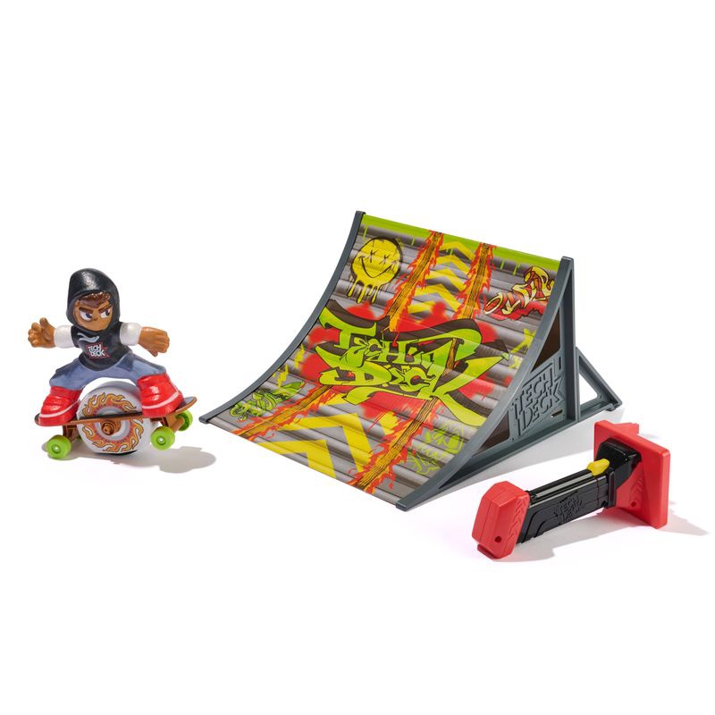 Tech Deck SK8 Crew Skateboarder