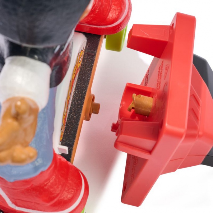 Tech Deck SK8 Crew Skateboarder