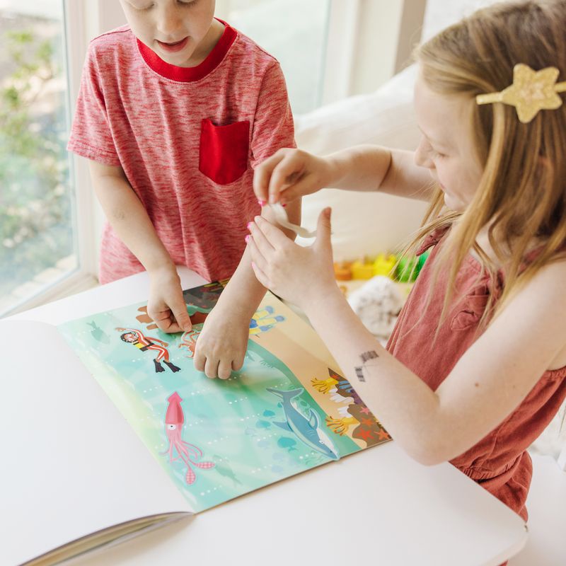 Melissa & Doug wiederverwendbare Sticker mit Unterlage - Tierwelt