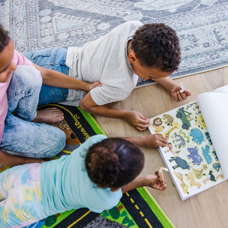 Melissa & Doug wiederverwendbare Sticker mit Unterlage - Tierwelt