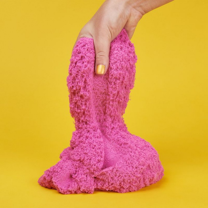 Kinetic Sand Verpackung von glitzerndem rosa Sand 0,9 kg