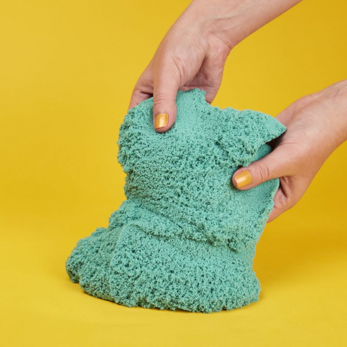 Kinetic Sand Verpackung von glitzerndem blaugrünem Sand 0,9 kg