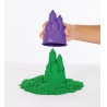 Kinetic Sand Box mit flüssigem Sand und grüner Unterlage