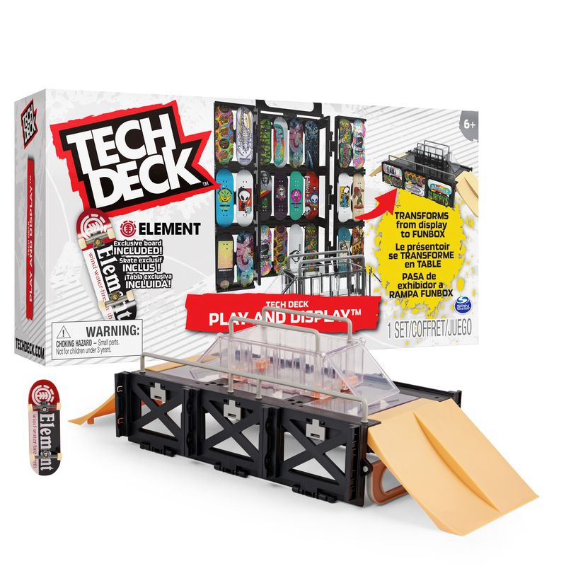 Tech Deck Vitrine und Podium