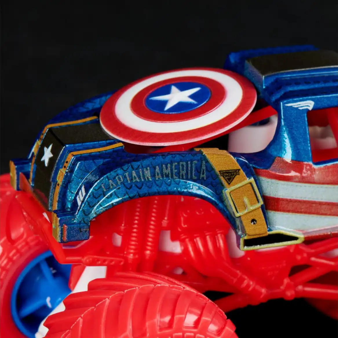 Erweitern Sie Ihre Sammlung um ein einzigartiges Set von fünf Marvel Trucks.