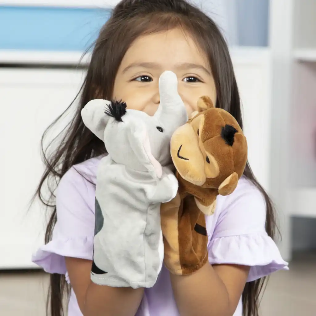 Spaß für Kleine und Große dank universeller Handschuhgröße.