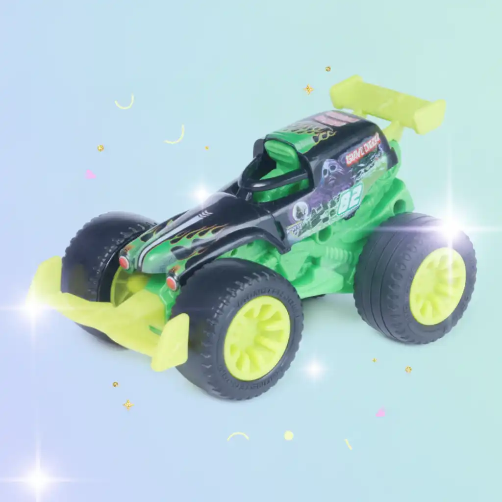 Seien Sie kreativ und bauen Sie Ihre eigene Monster Jam-Strecke.